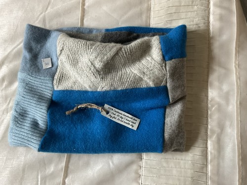 100 cashmere redbone snood - 100%,