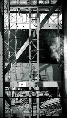 Rms titanic arrol - titanic, gantry