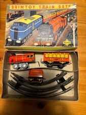 Welsotoys Brimtoy clockwork Train set, VG boxed excellent