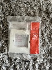 MK Logic Range - K182 WHI - 1