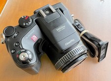 Fujifilm Finepix S602Zoom 3.3/6.0MP 6x Zoom Digital Camera | Nr. Mint