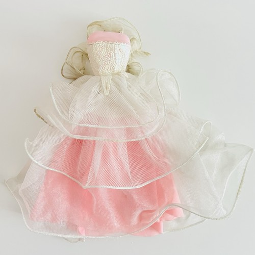 Vintage 80s barbie doll - barbie, dance