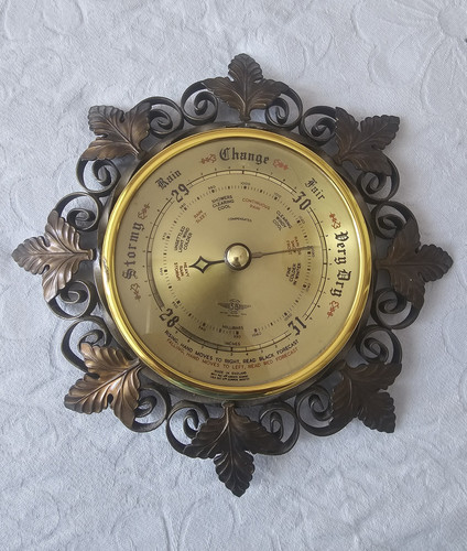 Vintage wall barometer - barometer, with