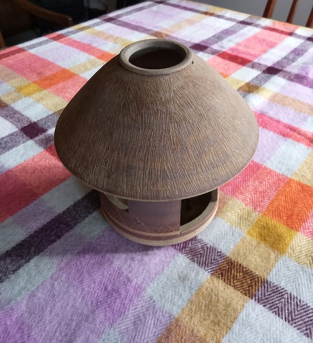 Pottery african hut - pottery,