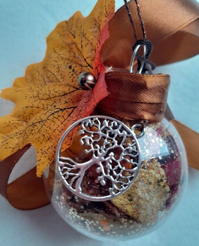 Fiery tree witch ball - ,, leaf