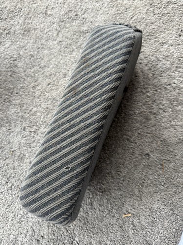 Rear seat centre arm - vw,