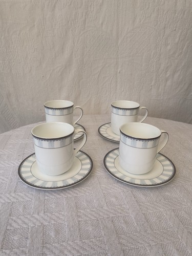 Vintage royal doulton - royal, mugs