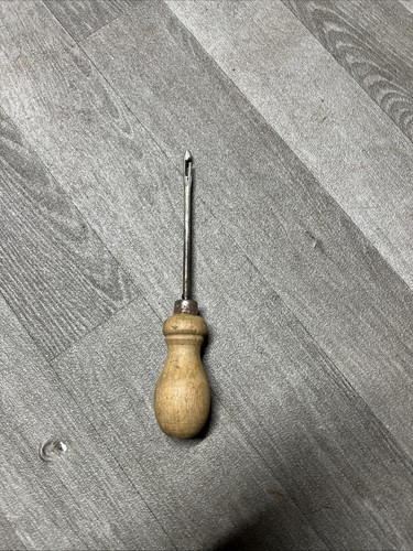 Vintage wooden handled - vintage, sewing
