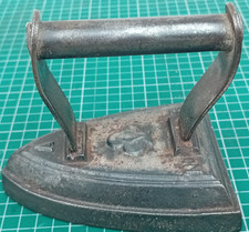ANTIQUE CAST IRON No.5 FLAT