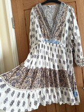 Monsoon White Paisley Print