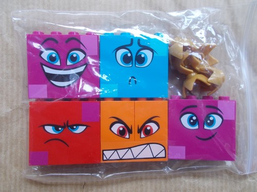 Lego face set movie queen - face,