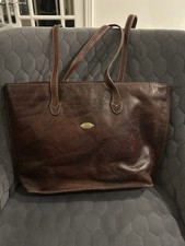 The Bridge Tote Shoulder bag
