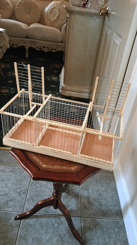 Double aviary self setting - aviary,