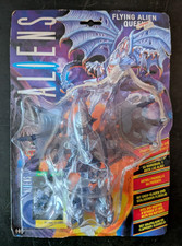 Vintage Kenner Aliens Flying Alien Queen - sold as shown