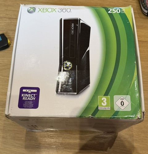 Xbox 360 slim 250gb - 250gb,