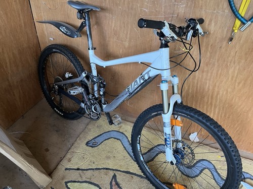 Giant trance mountain bike - giant,