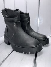 Blowfish Malibu Vegan Boots Size 8, Absolutely Stunning Faux Fur Lining, Lovely