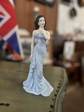 Royal Doulton Pretty Ladies Hayley figurine Bone China hand painted