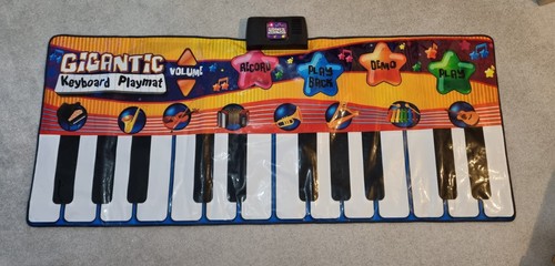 Gigantic music keyboard - music,