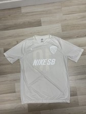Nike SB Skateboarding Football Shirt “Triple White” Men’s Size Medium #10