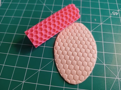 Hexagon patterned roller for - patterned,