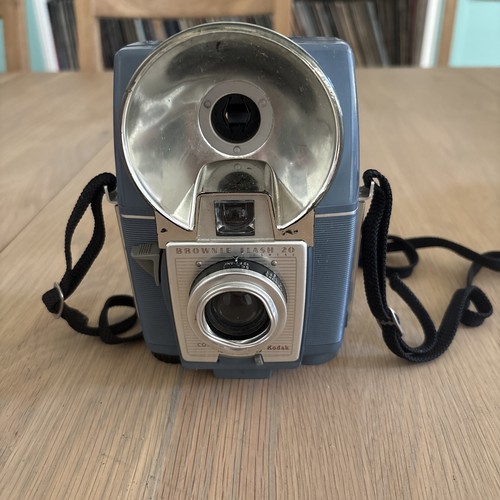 Kodak brownie flash vintage - brownie,