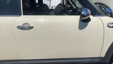 MINI CLUBMAN ONE ESTATE 2010 DOOR BARE (FRONT DRIVER SIDE) WHITE