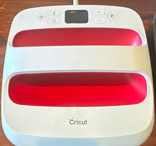 Cricut easypress 9x9 heat - cricut,