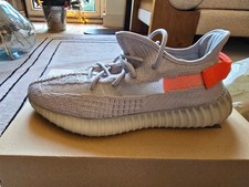 adidas Yeezy Boost 350 v2