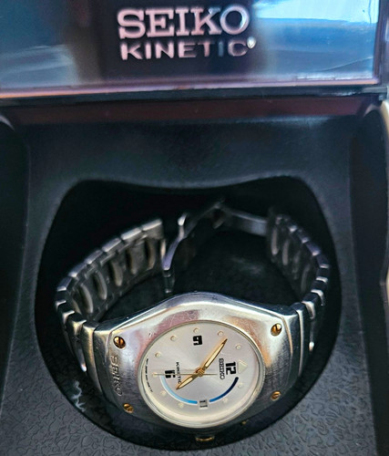 Vintage seiko arctura kinetic - seiko,