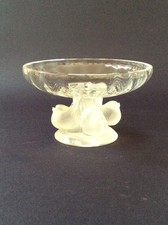 LALIQUE SIGNED "NOGENT" DISH