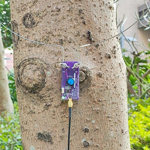Low noise active antenna for - noise,