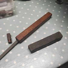 Vintage carborundum in case