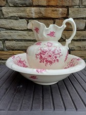 Cream And Pink Floral Pattern