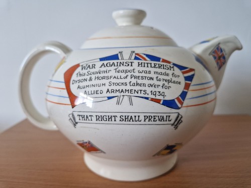 Ww2 war against hitlerism - ,