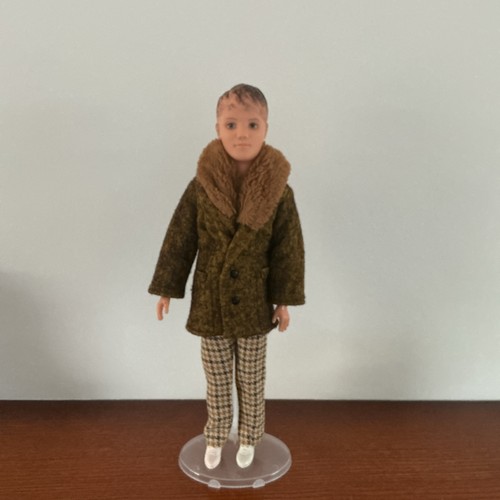 Pedigree sindy boyfriend paul - sindy,