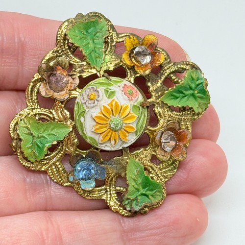 Pretty vintage floral - floral, brooch