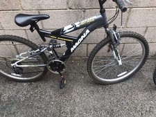 Magna Powerclimber Mountain Bike Purple Grey/Black Excellent Condition MIDIUM