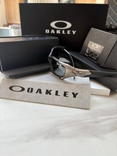 Oakley Pit Boss Titanium Sun