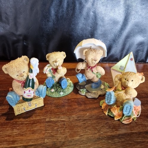 Bear figurine bundle the - figurine,