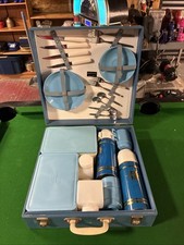 vintage retro picnic set Steam Made In England Blue Case Complete Vintage Set