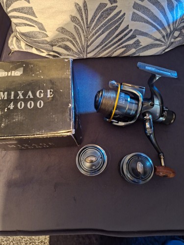 Milo fishing reel mixage 4000 - fishing,