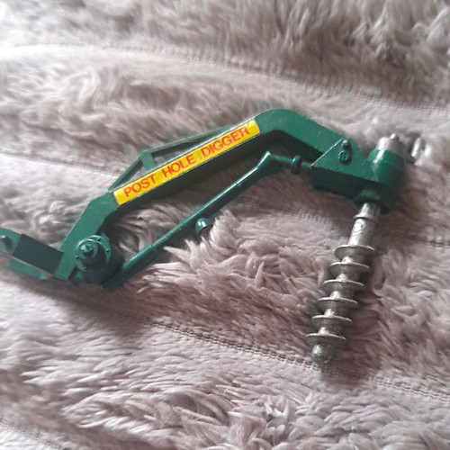 Britains post hole digger farm - britains,