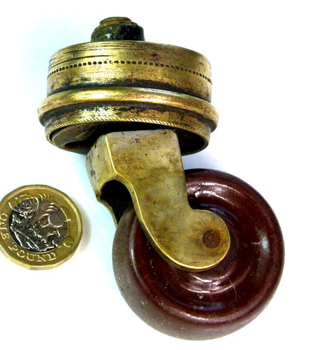 Single large antique brass - single,