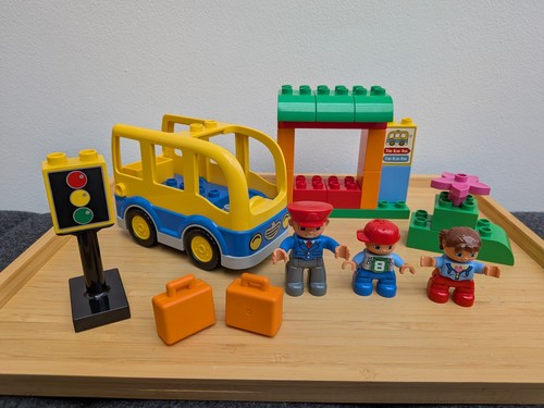 Lego duplo school bus - duplo,