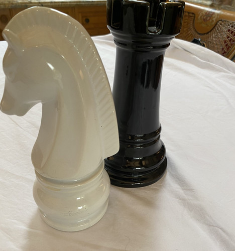 Ceramic chess pieces and - 3,