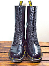 Dr Martens The Original 1914 Black  boots 14 eyelets size UK 7 (210)