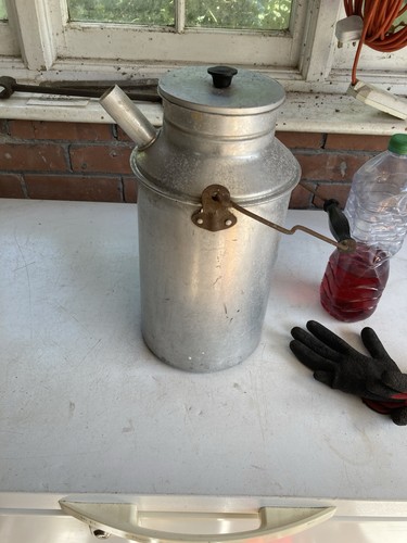 Vintage milk cream churn - ,