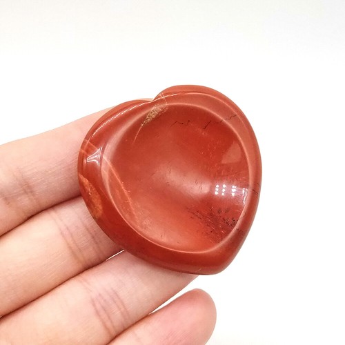 Thumb worry stone carved heart - thumb,