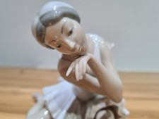A large Lladro ballerina. Handmade in Spain. Death of the Swan. retired.